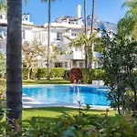 Appartement 1 Bedroom With Large Roof Terrace Marbella