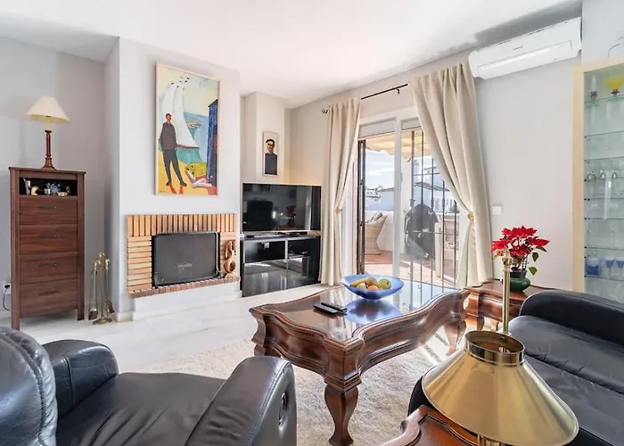 1 Bedroom With Large Roof Terrace